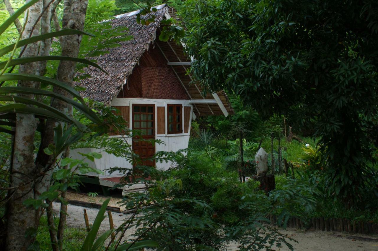 Les Acacias Bungalows Manambolo Εξωτερικό φωτογραφία