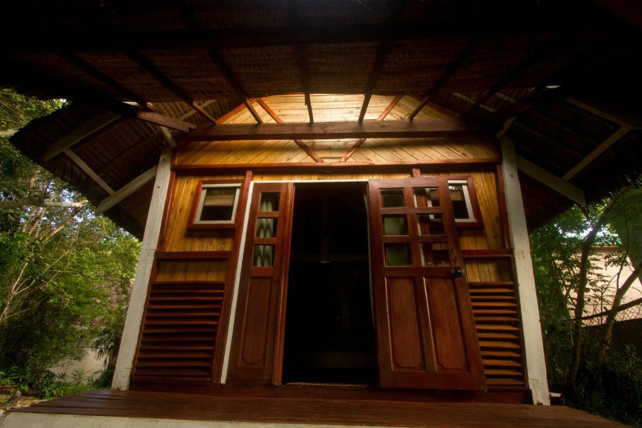 Les Acacias Bungalows Manambolo Εξωτερικό φωτογραφία